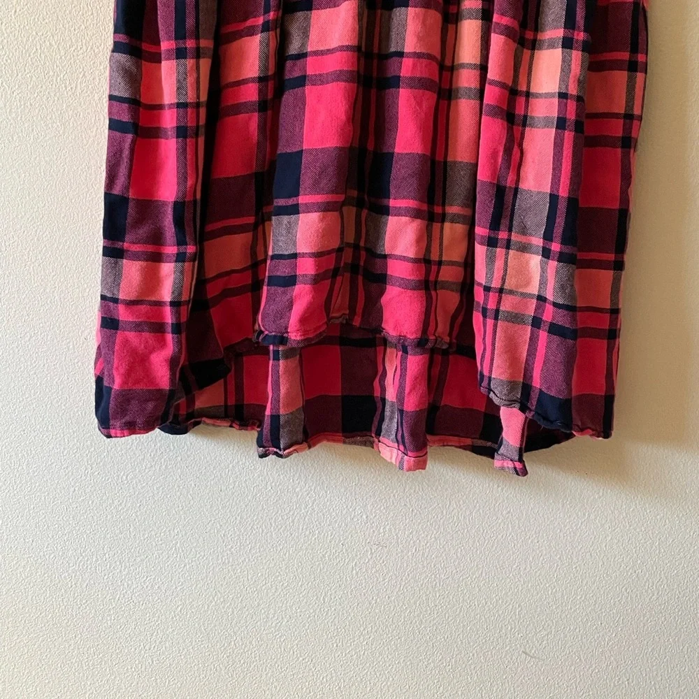 Spring/summer dress with shades of pink and black flannel print. Size Large - Picture 5 of 7
